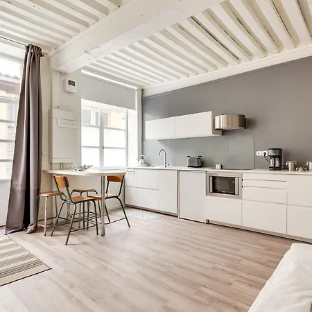 Apartment Cosy T2 Centre Presqu'ile Croix Rousse! *